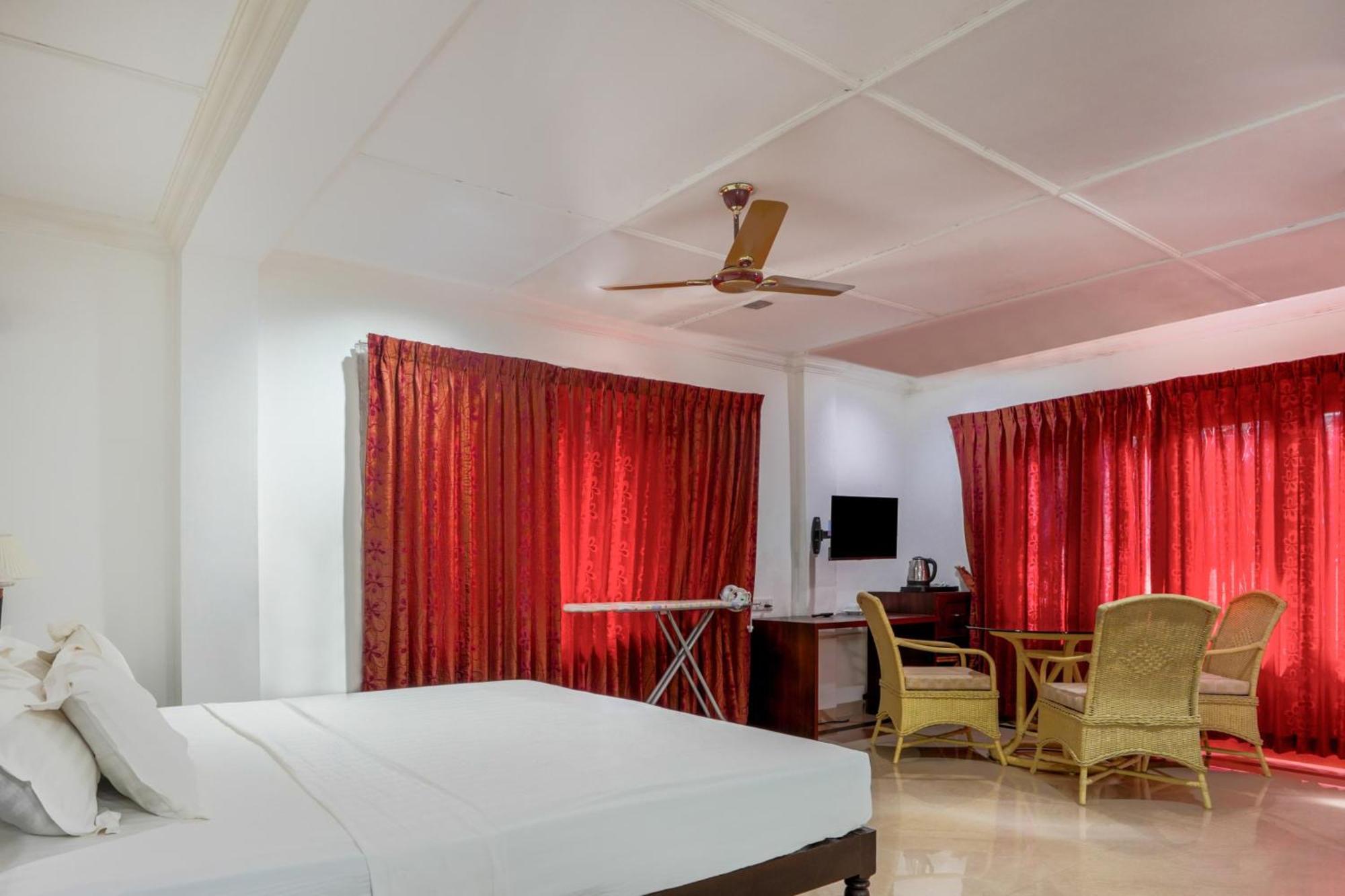 Palette Resorts- Tapovan Green County Thattakad Экстерьер фото